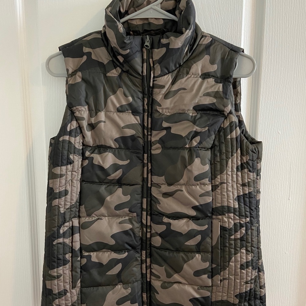 Camo Puffer Vest